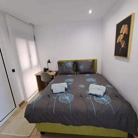 Luxury Right By The Sea